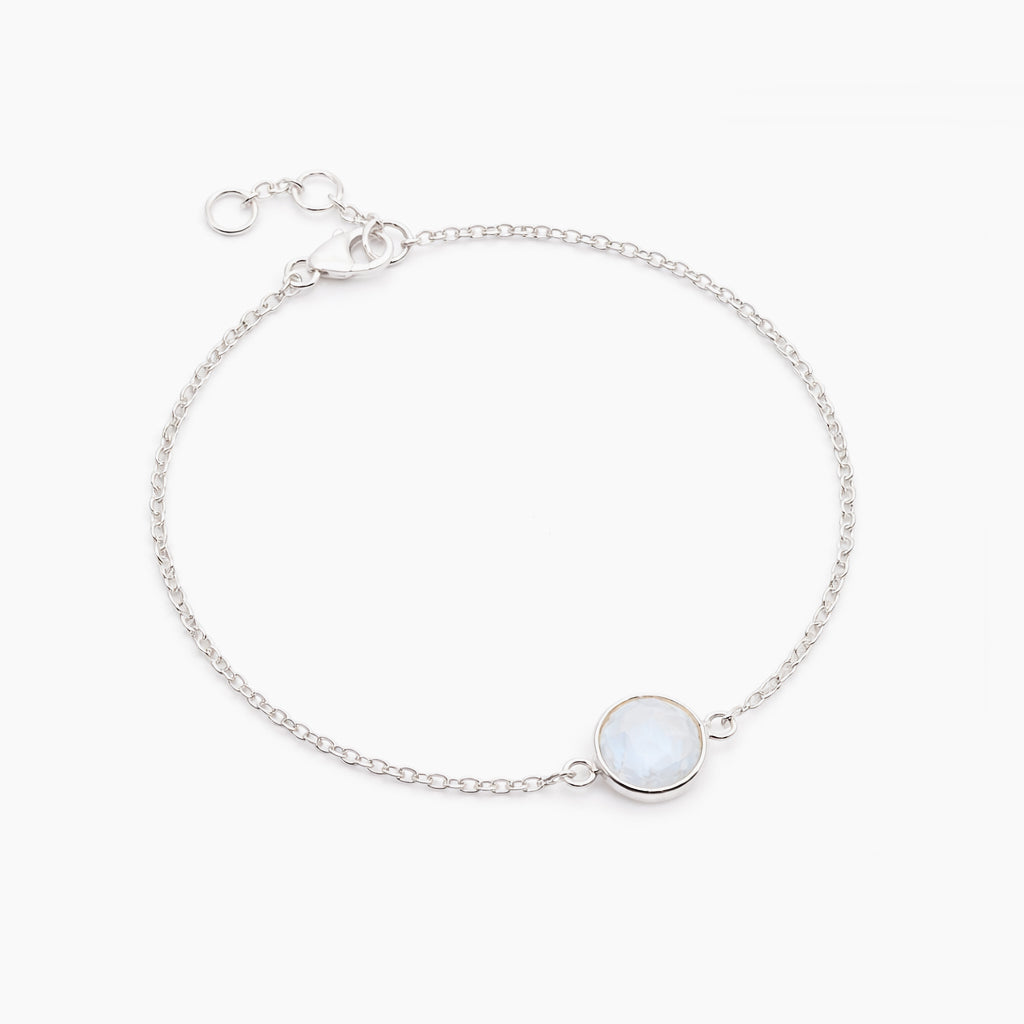 Zilveren armband Talora met ronde regenboog maansteen van 8 mm