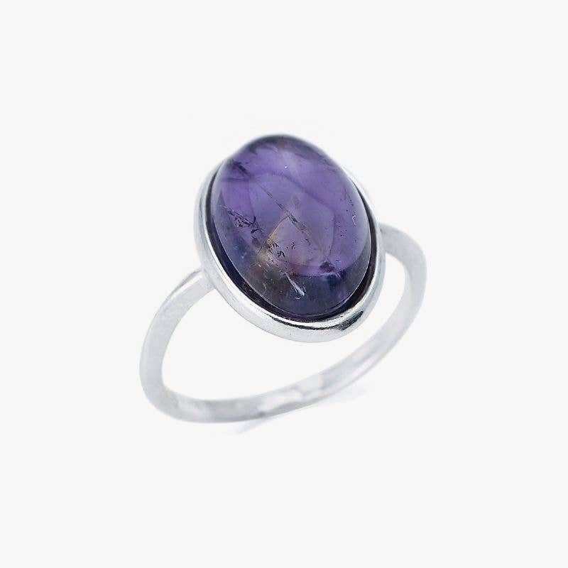 Zilveren ring Selvara met grote ovale paarse amethist